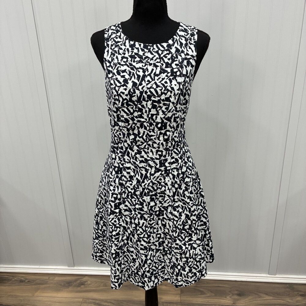 Theory Women's Size 10 Black/White Eyelet Fit & Flare Dress Classic Old Money